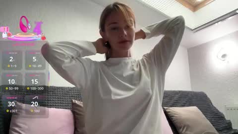 hannahinto online show from 09/22/25, 08:05