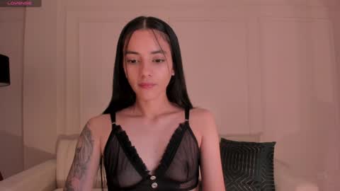HANNAH J online show from 01/12/25, 07:42