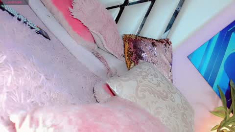 hannahsmit_ online show from 01/28/25, 08:14