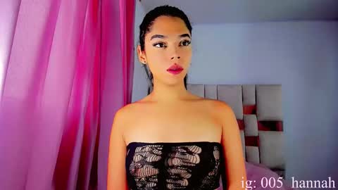 hannahsmit_ online show from 09/14/25, 11:31