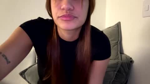 Snapshot of hannakoff chatting on 09/25/25, 06:11 hannakoff online show from 09/25/25, 06:11