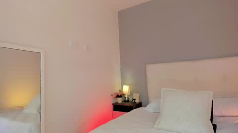 Snapshot of hannamartinnez chatting on 11/18/25, 06:23 hannamartinnez online show from 11/18/25, 06:23