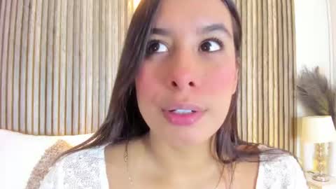 HannaPaola online show from 06/30/26, 10:33