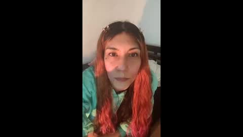 hannaqueen23 online show from 02/05/26, 07:13