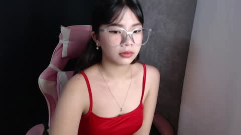 hannah online show from 02/13/25, 02:09