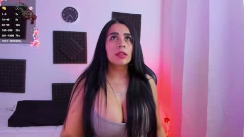 Hanna  online show from 10/21/25, 09:37