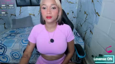 hannasteyl2 online show from 07/28/26, 12:48