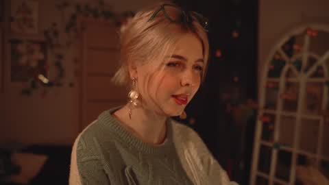 Hanna online show from 12/19/24, 01:50