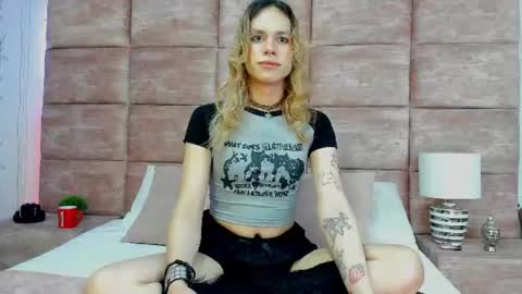 hannatayllor online show from 07/27/26, 05:36