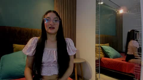 Snapshot of hannawen_ chatting on 03/27/26, 08:19 hannawen_ online show from 03/27/26, 08:19
