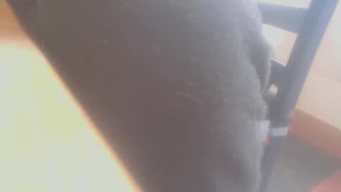 Snapshot of hannes_k chatting on 10/12/25, 07:51 hannes_k online show from 10/12/25, 07:51