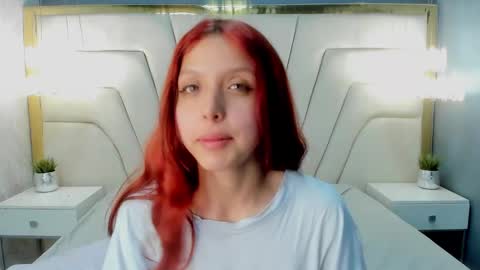 Hanni  online show from 02/18/25, 05:21