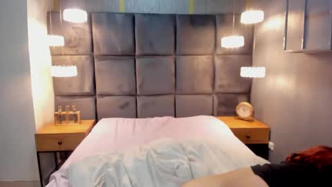 Hanni  online show from 03/05/25, 02:01