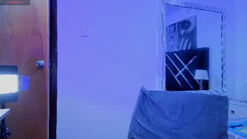 Snapshot of hannita_01 chatting on 06/12/26, 11:53 hannita_01 online show from 06/12/26, 11:53