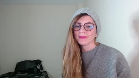 Snapshot of hanny_333 chatting on 01/13/25, 09:08 hanny_333 online show from 01/13/25, 09:08