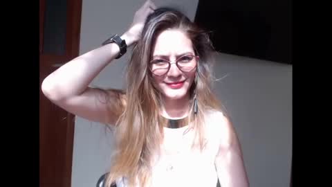 Snapshot of hanny_333 chatting on 02/05/25, 08:04 hanny_333 online show from 02/05/25, 08:04