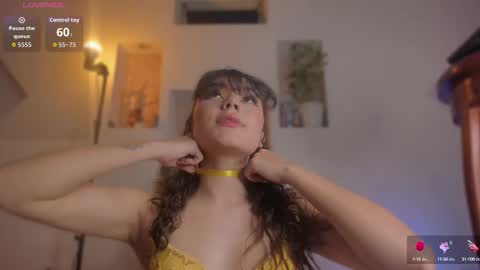 Snapshot of hanny__bunny chatting on 09/14/25, 01:49 HANNY online show from 09/14/25, 01:49