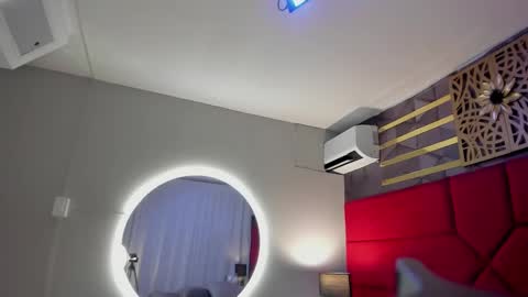 HANNY online show from 03/04/25, 11:40
