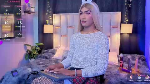 Snapshot of hanzking01 chatting on 09/23/25, 07:55 Hanzking01 online show from 09/23/25, 07:55