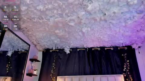 Snapshot of hanzking01 chatting on 10/21/25, 03:07 Hanzking01 online show from 10/21/25, 03:07