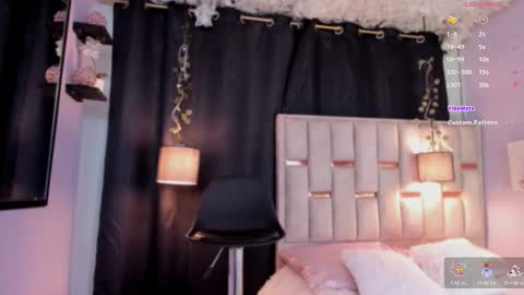 Snapshot of hanzking01 chatting on 11/09/25, 04:11 Hanzking01 online show from 11/09/25, 04:11