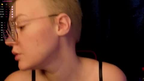 Haori online show from 10/23/25, 09:08