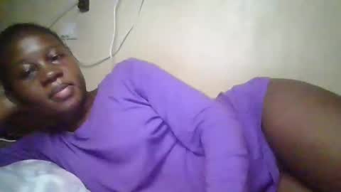 happy_dimple online show from 10/04/25, 09:24