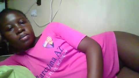 happy_dimple online show from 10/26/25, 08:37