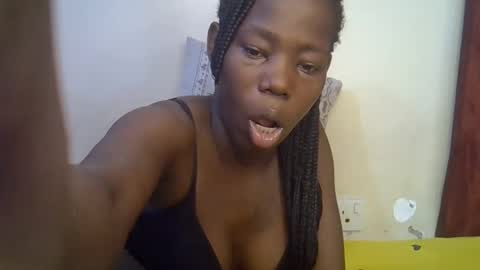 happy_kienyeji online show from 11/23/25, 09:14