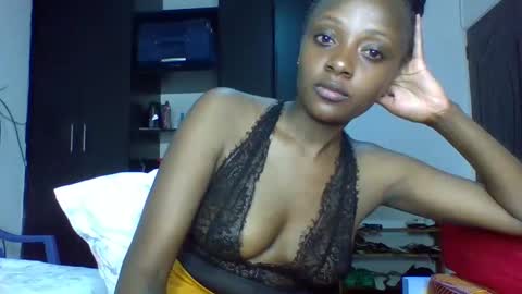 candy online show from 03/02/25, 09:22