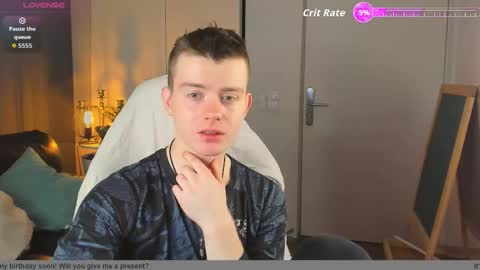 happydeimos online show from 11/24/25, 09:36