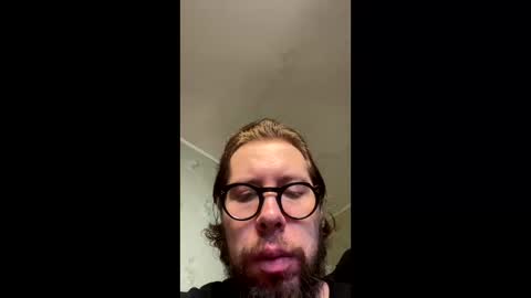 Snapshot of happydick666 chatting on 09/21/25, 06:37 happydick666 online show from 09/21/25, 06:37