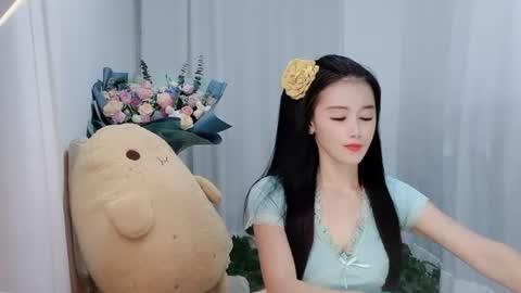 Daisy online show from 06/17/26, 03:02