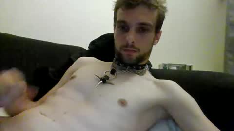 Snapshot of happyfunnyboy79 chatting on 05/27/26, 12:29 happyfunnyboy79 online show from 05/27/26, 12:29