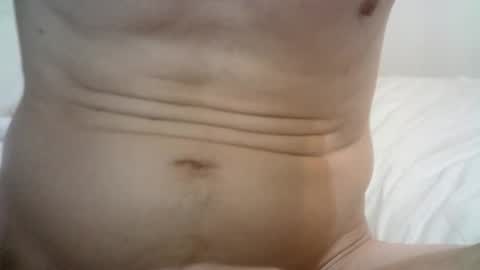 Snapshot of happyguy35555 chatting on 11/05/25, 10:43 happyguy35555 online show from 11/05/25, 10:43