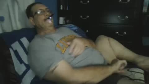 Snapshot of happyhappy4 chatting on 10/06/25, 03:59 happyhappy4 online show from 10/06/25, 03:59