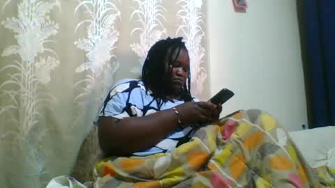 happysonia online show from 06/15/26, 09:22