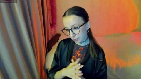 Stephanie online show from 11/07/25, 05:57