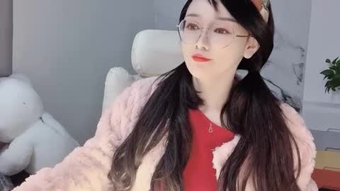 Daisy online show from 02/05/25, 04:27