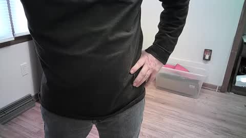 Snapshot of har5 chatting on 12/31/24, 07:07 Hardy-Har online show from 12/31/24, 07:07