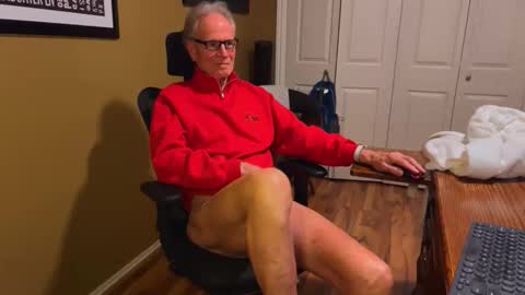 Snapshot of hard4_all_2see chatting on 12/04/25, 12:09 hard4_all_2see online show from 12/04/25, 12:09