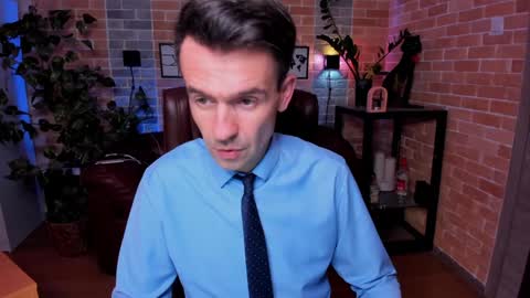 Steve online show from 12/01/24, 04:29