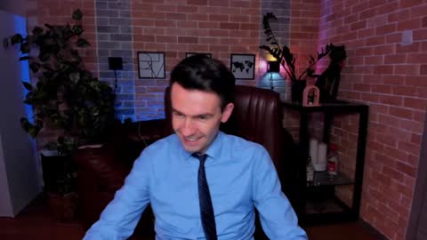 Steve online show from 12/08/24, 03:02