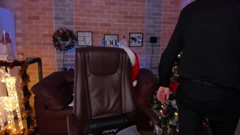 Steve online show from 12/25/24, 11:43