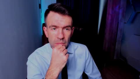 Steve online show from 11/11/25, 11:32