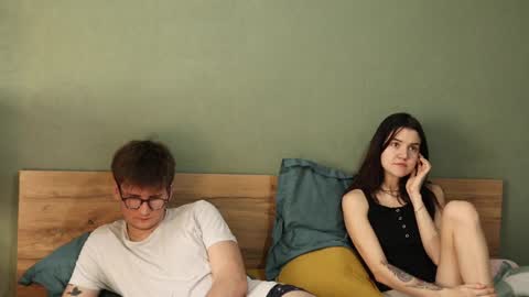 Snapshot of hard_pepper chatting on 01/26/25, 04:41 Emily and David online show from 01/26/25, 04:41