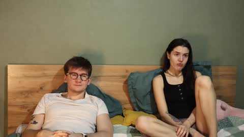 Snapshot of hard_pepper chatting on 02/02/25, 05:10 Emily and David online show from 02/02/25, 05:10