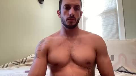 hard_runner_ online show from 10/21/25, 02:40