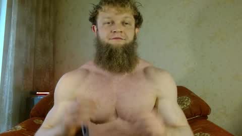 Snapshot of hardandripped chatting on 09/17/25, 11:56 Valentino Hard online show from 09/17/25, 11:56