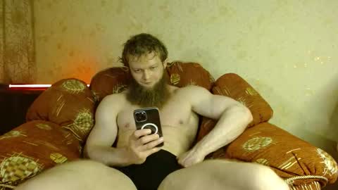 Snapshot of hardandripped chatting on 09/29/25, 09:08 Valentino Hard online show from 09/29/25, 09:08